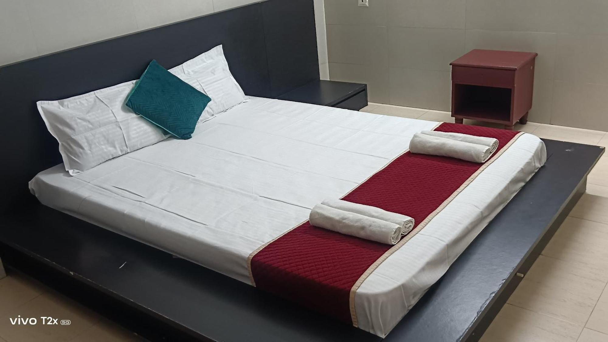 Midtown Residency Otel Kozhikode Dış mekan fotoğraf